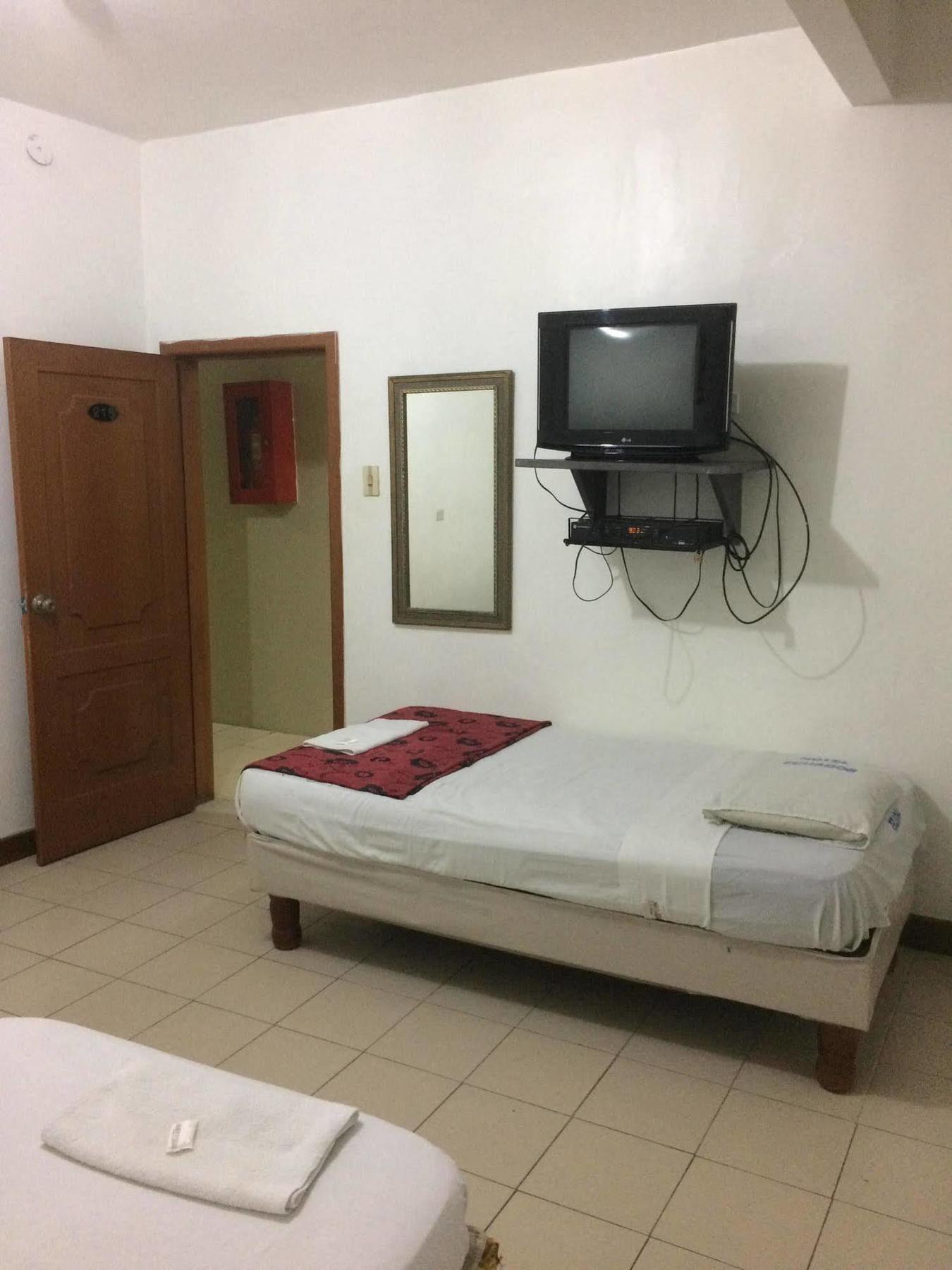 Hotel Ecuador กวายากิล ภายนอก รูปภาพ